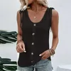 女性用Tシャツの夏の肩のレースアップノースリーブトップソリッドカラーUネックプルオーバーボタン装飾女性カジュアルルーズティー4XL 230731