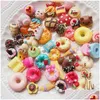 سحر 30pcs/مجموعة mini kawaii مزيج الراتنج قلادة قلادة الكعك دونات قلادة لديكور DIY keychain Charmscharmscharms drop de dhead