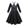 Sukienki dla dziewczynek sukienka dla dziewcząt w środę Addams Family Cosplay kostium czarny nadruk vintage gotycki stroje Halloween kostium dla dzieci sukienkę 230801