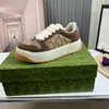 2024 designer lyxiga sneakers män kvinnor plattform skor mode mujer korg damer tränare avslappnad chunky sneakers kvinna