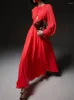 Casual Dresses SweetSince Celebrity Red Long Dress Women Pleated Round Neck Lantern Sleeve Sexig ihålig hög midja stor gunga