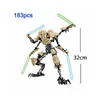 Figurines militaires 32cm Star Toy General Robot Grievous Avec Lightsaber Hilt Combat Weapon Model Building Blocks Action Figure Christmas Gift 230731