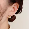 バックイヤリングかわいい小さなチェリークリップ掘削なし耳クリップ銅14 kゴールドメッキ美学ジュエリー夏の女の子のアクセサリー