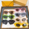 2024 luxury designer sunglasses New Luoyijia Cat Eye Women's INS Same Style Personalized Petal Sunglasses LW40088