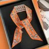 Sjaals 2023 Zijden Sjaal Vrouwen Luxe Ketting Print Tas Skinny Sjaals Wraps Pols Handdoek Foulards Halsdoek Hoofdband Moslim Hijaabs Y23