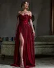 Robes de bal élégantes à paillettes bordeaux Split Sheath Backless robe de soirée plissée robes pour une occasion spéciale