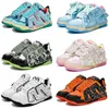 2023 chaussures de sport hommes femmes noir blanc bleu vert rose violet hommes formateurs sports de plein air baskets color8