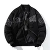 Hommes Vestes Hommes Femmes Lettre Baseball Veste Hiver Vintage Bomber Mode Hip Hop Américain Manteau À Capuche Parkas Couple High Street 230731