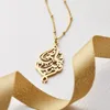 Naszyjniki wiszące Custome „Jestem blisko” Naszyjnik Korlan kaligrafia spersonalizowana biżuteria ze stali nierdzewnej islamska dla kobiet prezenty 230731