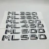 Bilklistermärken Chrome ML320 ML350 ML400 ML450 ML500 ML550 Bakre stam Emblem Badge Letters för Mercedes Benz ML Class179W
