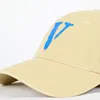 v Lone Cap Designer Bucket Hat Washed Denim Baseball Cap Dad Hat Justering Sport Cap Cottom Material Comfort Fit Designers Kvinnor Hattar Mens Cap