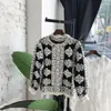 Kvinnors stickor Kvinnor 2023 Autumn Winter Round Neck Sticks Coats Female Floral Embroidery Cardigan Ladies Long Sleeved Sweater Jackets A383