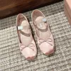 Top quality silk Round-toe Bowtie Ballet flats shoes with strap women loafers Mary Jane Luxury designer Dress shoes Dancing shoes Pink Blue White Apricot red With box