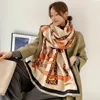 Sciarpe Sciarpa riscaldante imbottita in cashmere Fashion Lady Grande scialle e impacchi Sciarpe lunghe da donna Stampa Foulard scozzese con nappa a doppia faccia Y23