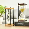 Dekorativa föremål Figurer Square Bamboo Base Glass Hourglas 30 minuter Tid Timer Intressant Hemprydnader Sandglaskök Hour 230731