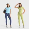 Camicie attive T-shirt da yoga a maniche corte T-shirt estiva da donna in tessuto a costine Slim Fit Gym Running Top Camicia da allenamento traspirante femminile Abbigliamento sportivo