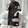 Agasalhos masculinos Conjuntos masculinos de verão Moda Agasalho coreano Masculino Streetwear Camisetas de manga curta Esporte Calções Terno Roupas casuais Joggers