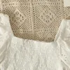 Blouses pour femmes 2023 français Chic été femmes chemises col carré crochet fleur creux bulle manches chemise Slim Fit haut court blanc