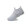 2023 Nuovo prodotto Sneakers da uomo Uomo Mesh traspirante Scarpe da corsa da uomo casual Plus1 Bianco Rosso grigio Scarpe da tennis di marca di lusso Zapatos Deportivos scarpe da esterno