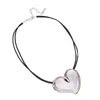 Choker Stylish Heart Pendant Necklace Delicate Short Multilayer Rope Neck smycken Alloy Material