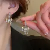 Baumelnde Ohrringe Lovelink Einfache unregelmäßige Schleife Metall Stil Quaste Barock weiße Perlenohrring für Frauen Mädchen Partyzubehör