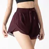 lu Mujeres Deportes Pantalones cortos de yoga Trajes Ropa deportiva de cintura alta Ropa deportiva transpirable Pantalones cortos Niñas Corriendo Elástico con forro interior AL-7957