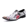 Christia Bella Designer Britain Britain Wzór gazety mężczyźni oryginalne skórzane buty mody biznesu biznesmen butów poślizgnięcie się na obuwie