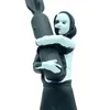 장식용 물체 인형 인형 Banksy Hugging Bombs Girl 동상 안아주기 안아주는 평화 소녀 예술 수지 조각가 예술 디자인 장신구 사무실 홈 장식 230802