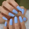 Unghie finte Matte Sky Blue Press On Summer Medium Long Oval Shape Materiale ABS scolpito Full Cover Fantasy Tips 24