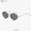 Occhiali da sole Fashion Classic Rimless Cool Men Vintage Luxury Design Occhiali da sole in metallo Donna Shades UV400