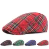 Stingy Brim Hats Fashion Stripe Lattice Berets Hat Women Män våren Summer Plaid Visirs Red Green Blue Duckbill Herringbone Grid Flat Cap Unisex J230802