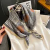 Szaliki jedwabny kwadratowy szalik kobiety 2022 Luksusowa marka nadruk prawdziwa ręka wirst hidżab szal