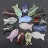 ペンダントネックレス6pcs/lot 2023ノベルティナチュラルストーン彫刻魚クリスタルアガートネックレスファッションチャームdiyジュエリーアクセサリー卸売