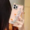 Cell Phone Cases Luxury Lens Protective Glitter Diamond Wrist Chain Soft Phone Case For iPhone 14 13 12 11 Pro Max 7 8 Plus X XR XS SE 2 3 Cover L230731