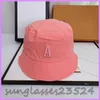 Stingy Brim Hats Street Fashion Bucket Hat Masculino Estilista Feminino Casquette Boné De Beisebol De Verão Ao Ar Livre Cartas Bonés Esportivos Chapéus Masculino Pescador NICE D225063F