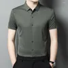メンズカジュアルシャツ2.6％マルベリーシルク用男性服の夏の半袖トップ薄いルーズポロファッションメンズシャツケムズ