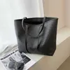 Abottegas Tote Bag Vneta Jodie Mini Teen Intrecciato Designer Vrouwen Hoge Capaciteit Herfst Winter Veelzijdige Schoudertas voor Studenten Woon-werkverkeer Tote Bag