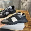 Designer Shoes 5862 Space Sneaker Luxury Men Women Shoes Trendy retro Calfskin Sneakers Casual Platform Trainers popular Couple Shoes Size 35-45