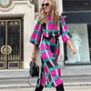Lässige Kleider Mode langärmelige kontrastierende Farben drucken Midi für Frauen 2023 weibliche elegante böhmische Urlaubskleid Bürokleidung