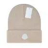 Designer Beanie Luxury Knitwear Hat Temperament Versatile Knitted Warm Letter Design Christmas Gift Very Nice Dust Bag 12 Colorshlhv