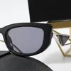 kleine Prad frame zonnebril designer zonnebril dames full frame metalen dunne spiegelpoten uitgeholde klassieke driehoek veelkleurige verkoopbevorderende damesbril