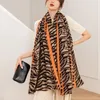 Schals Luxus Baumwolle Leopard Sonnenschutz Quadratischer Schal Hals Haargummi Band Kopftuch Hijab Kopftuch Foulard Schal 180 x 80 cm