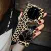 Mobiele telefoon hoesjes Mode-ontwerp Luxe luipaard lederen spiegel Silicon schokbestendig telefoonhoesje voor Samsung S23 22 21FE 20+ Ultra beschermhoes L230731