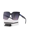 2024 Luxe designer luxe ontwerper zonnebril in het buitenland Nieuw voor mannen en dames straatfotografie zonnebrillen gepolariseerde bril 6215