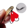 Esche Esche 1PCS Metallo Jigging Spinner Cucchiaio 9g 7cm Esca da pesca Paillettes dure Rumore Paillette Esca artificiale con amo triplo 230802