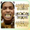 Denti da vampiro in oro reale 18 carati Fang Grillz Punk Hiphop CZ Zircone cubico Lettere da poker Ghiacciate Griglie di diamanti Bretelle Tappo per denti Rapper 7246463