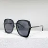 2023 Neues Online-Promi-Tiktok des neuen Luxusdesigners Family G im gleichen japanischen Stil und personalisierte vielseitige modische Damensonnenbrille GG0857