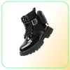 Boots Girls 2021 Autumn Fashion Black British Style Kids Kids Pu Leather Winter Shoes بالإضافة إلى Velvet5744346
