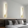 Настенная лампа скандинавская светодиодная спиральная кровать спальня крытые лампы для изучения гостиная коридор домашний деко -осветительный светильник