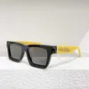 2023 New luxury designer Show style fashion box color mirror leg tide male star same sunglasses female z1556